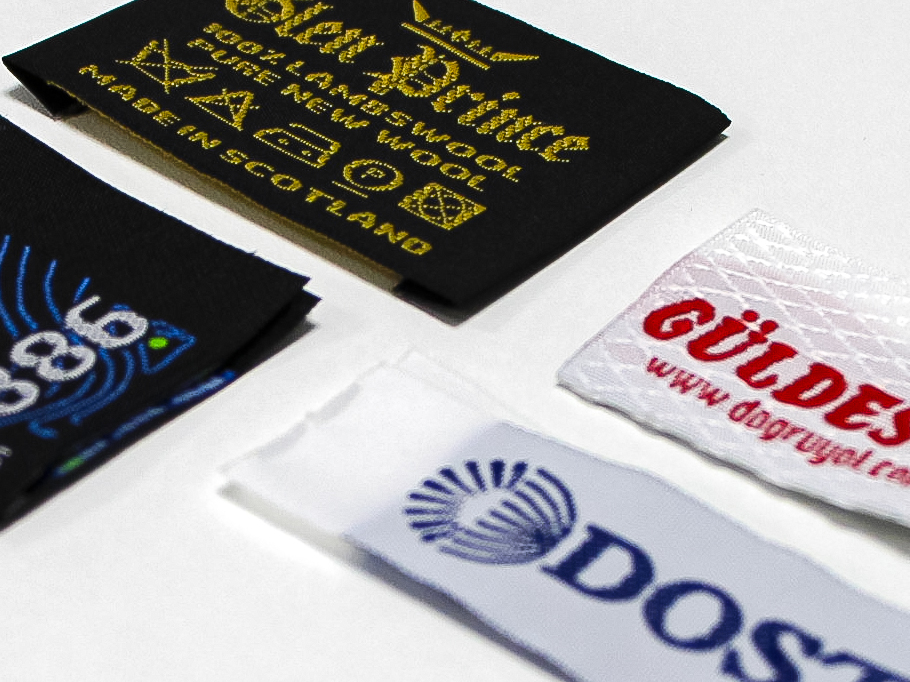 Taffeta labels voor kleding